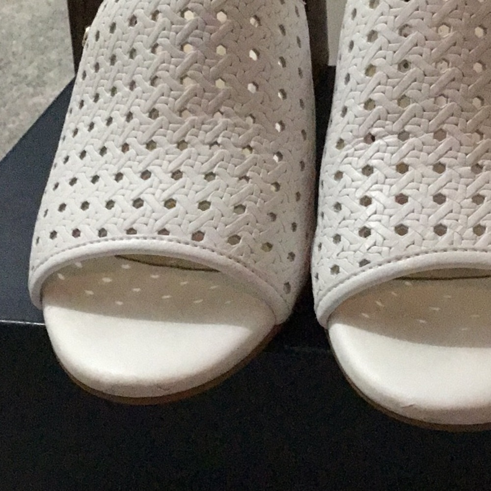 Cole Haan true white leather mule - Picture 13 of 15